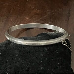 Vintage Simple 925 Sterling Silver Bangle